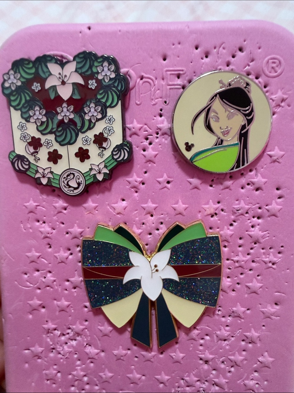 Mulan Pins